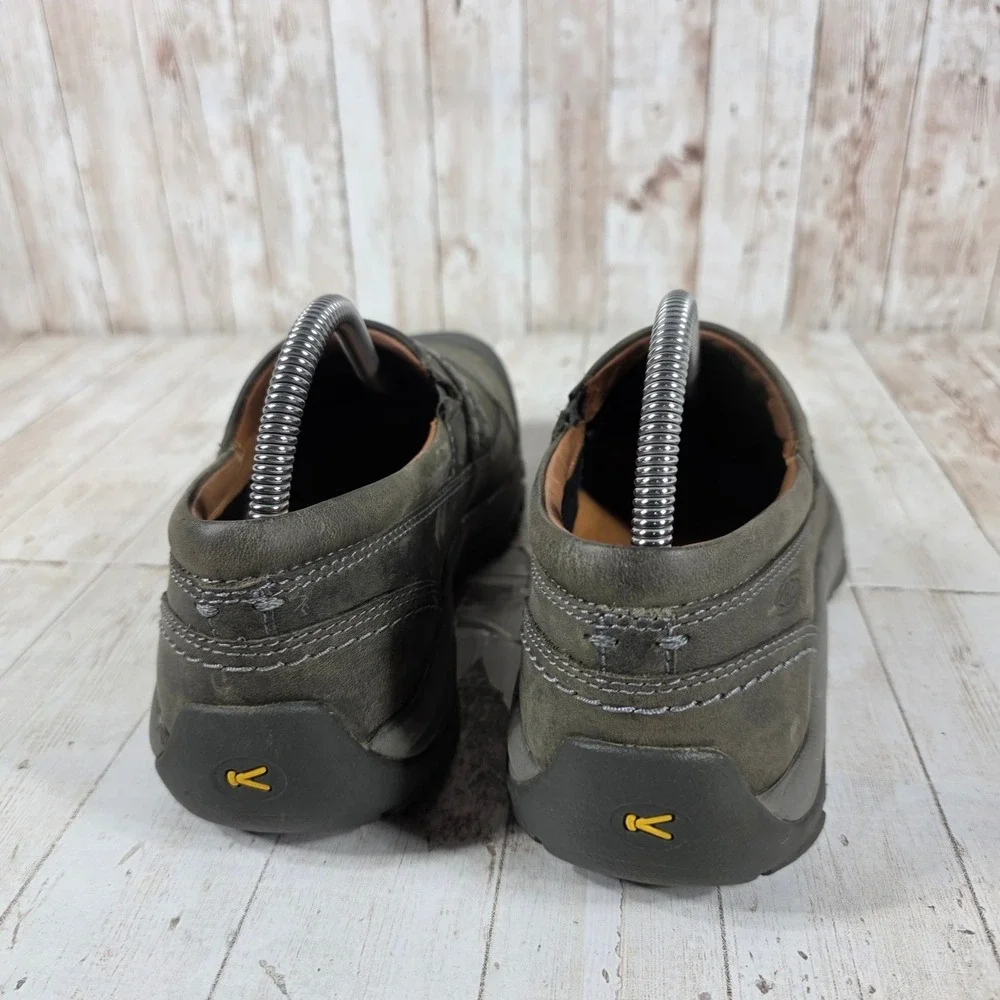 KEEN Presidio II Dark Olive Leather Slip On Loafers Shoes 1020486 Womens Size 9